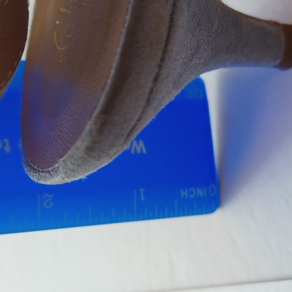 Cheville grey suede slingback kitten heal pointed toes 8.5 - 39 made in Italy - Picture 9 of 9